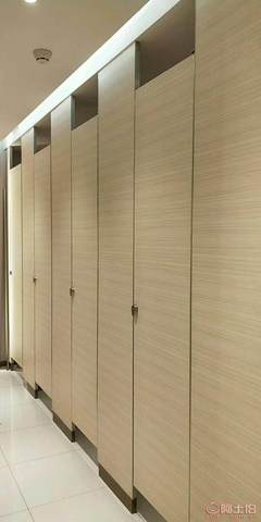 【鄭州衛(wèi)生間隔斷PVC板鄭州開源衛(wèi)生間隔斷,、鄭州衛(wèi)生間隔斷